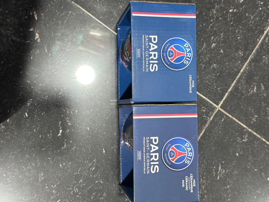 Lot de 2 mugs PSG – Mbappé & Kolo Muani – Bleu / Blanc / Rouge – photo 3